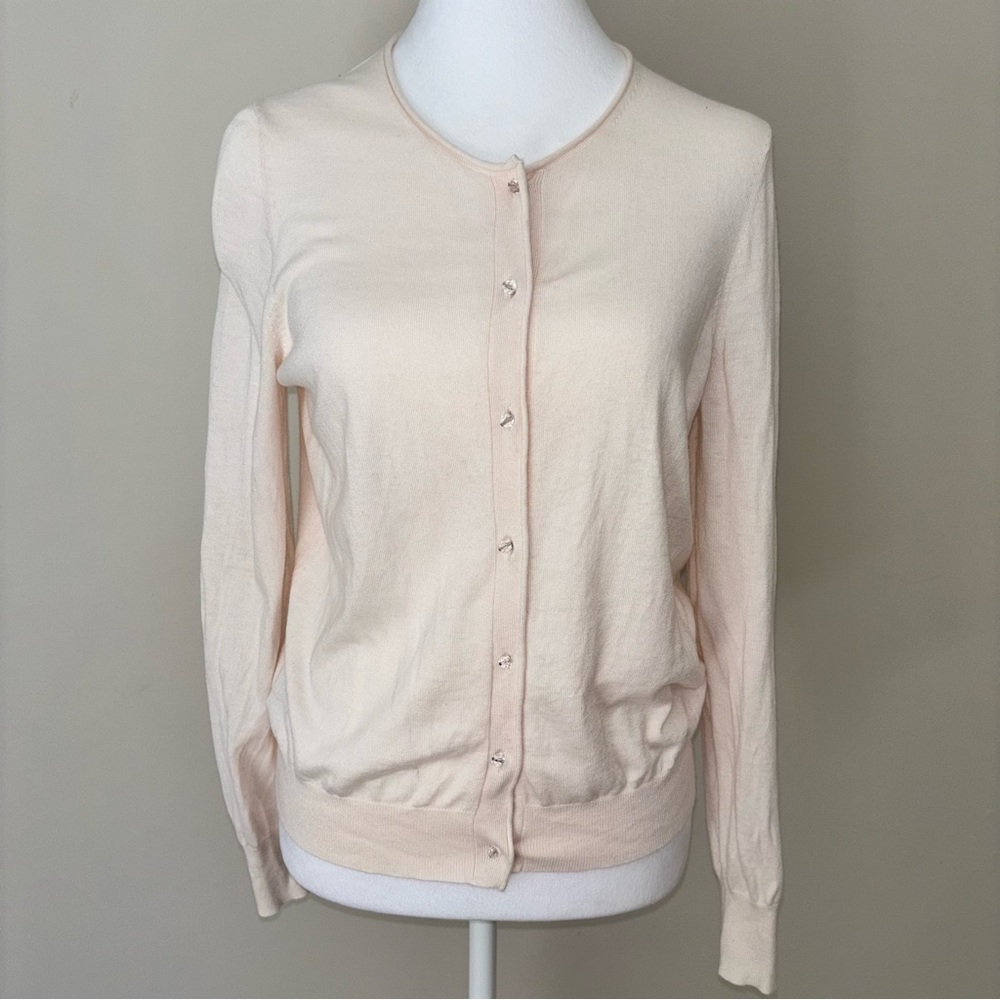 🔥Ann Taylor Ivory lightweight Cardigan Size M